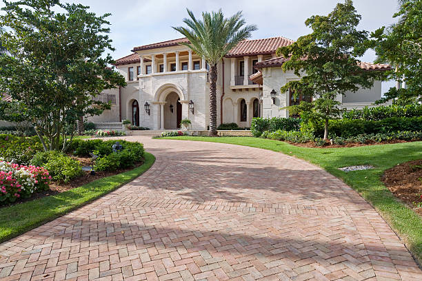 Best Driveway Paving Contractor  in Encinitas, CA